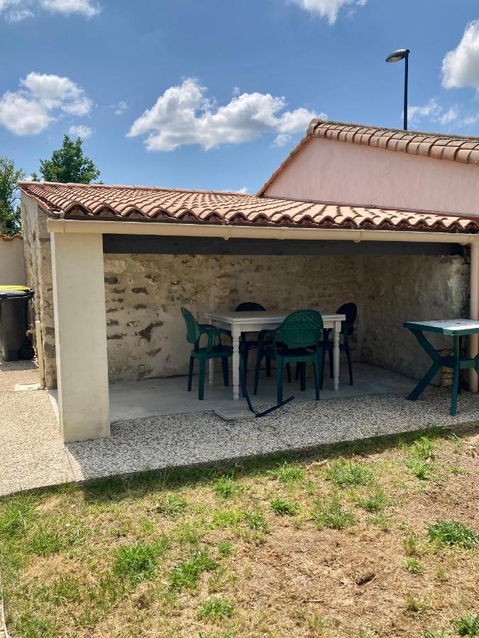 Gite La Bulle Avec Jardin A 15 Min Des Plages Saint-Benoist-sur-Mer エクステリア 写真